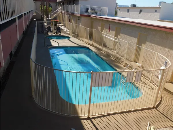 $169,900 | 2301 McCulloch Boulevard North, Unit L, Lake Havasu City, AZ 86403