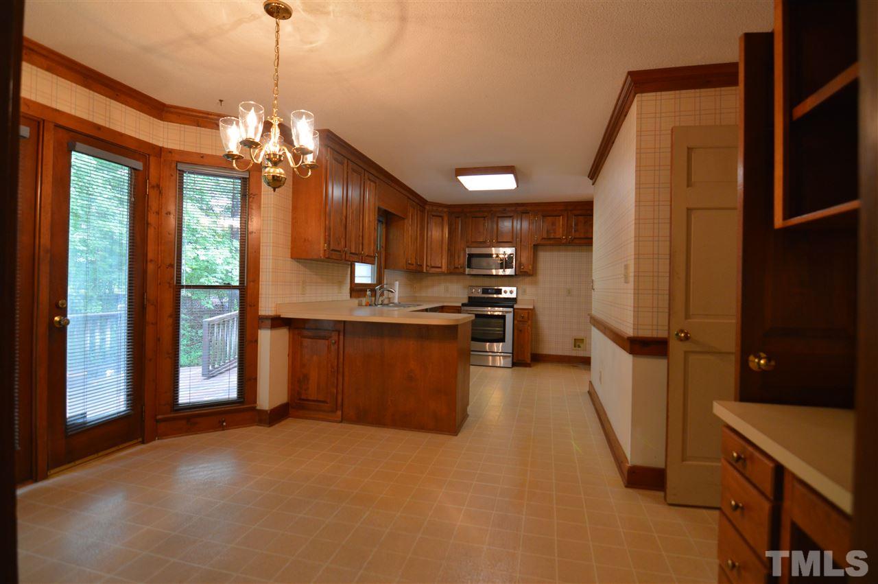 2101 Brixham Court Raleigh, NC 27615 - Photo 8 of 26