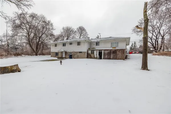 $300,000 | 5380 West Ridge Road, Parma, NY 14559