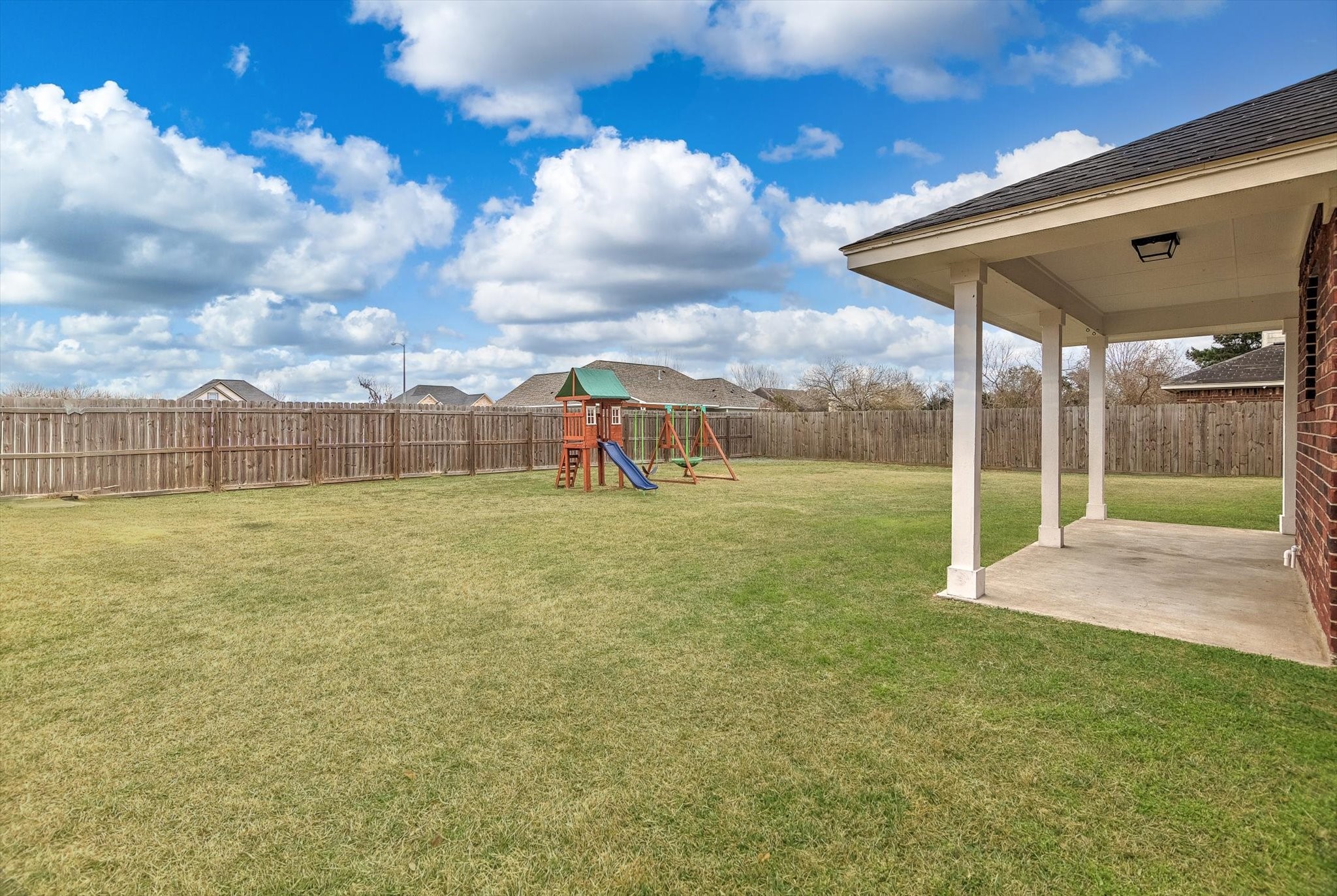 212 Hickory Street Sweeny, TX 77480 - Photo 31 of 33