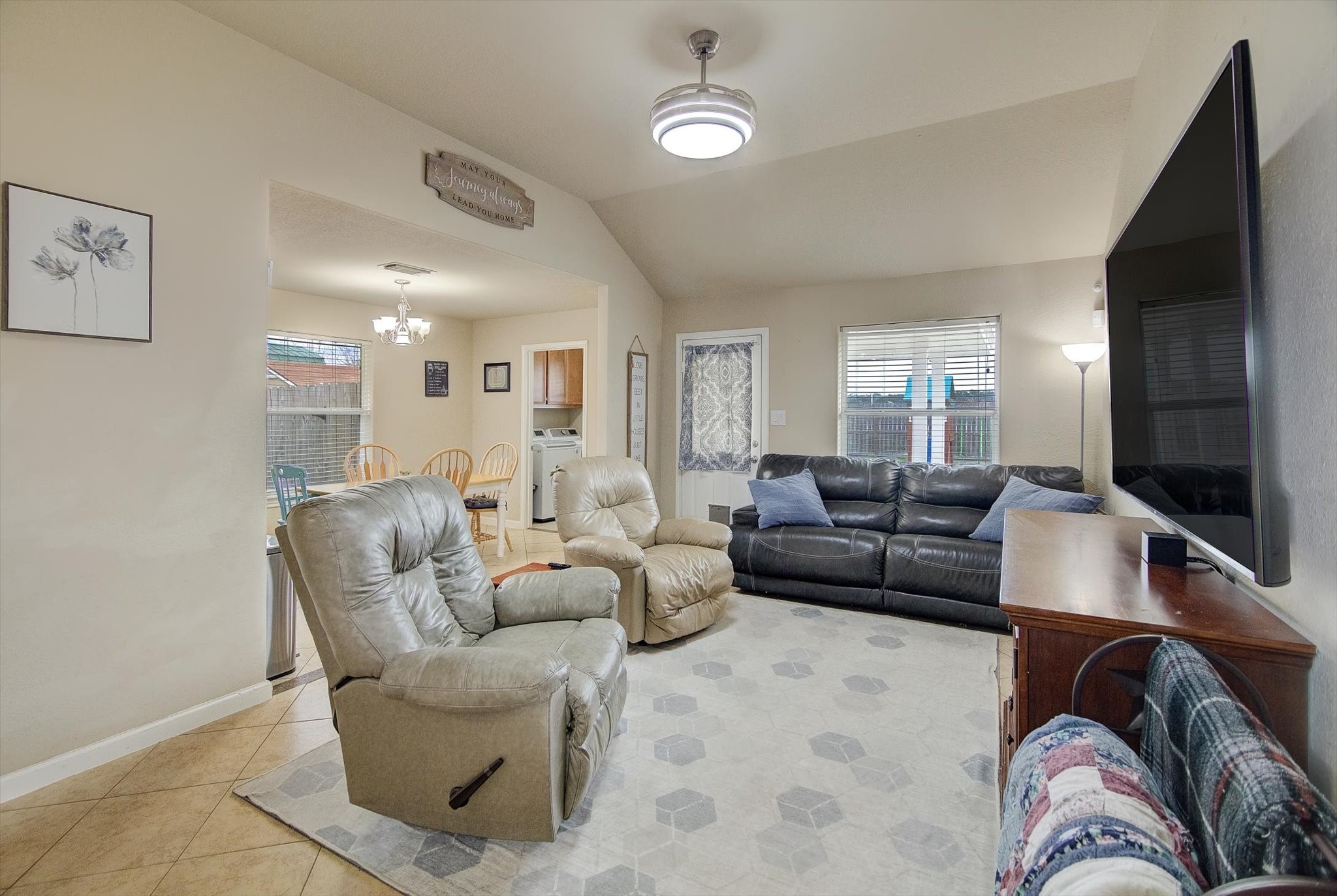 212 Hickory Street Sweeny, TX 77480 - Photo 6 of 33