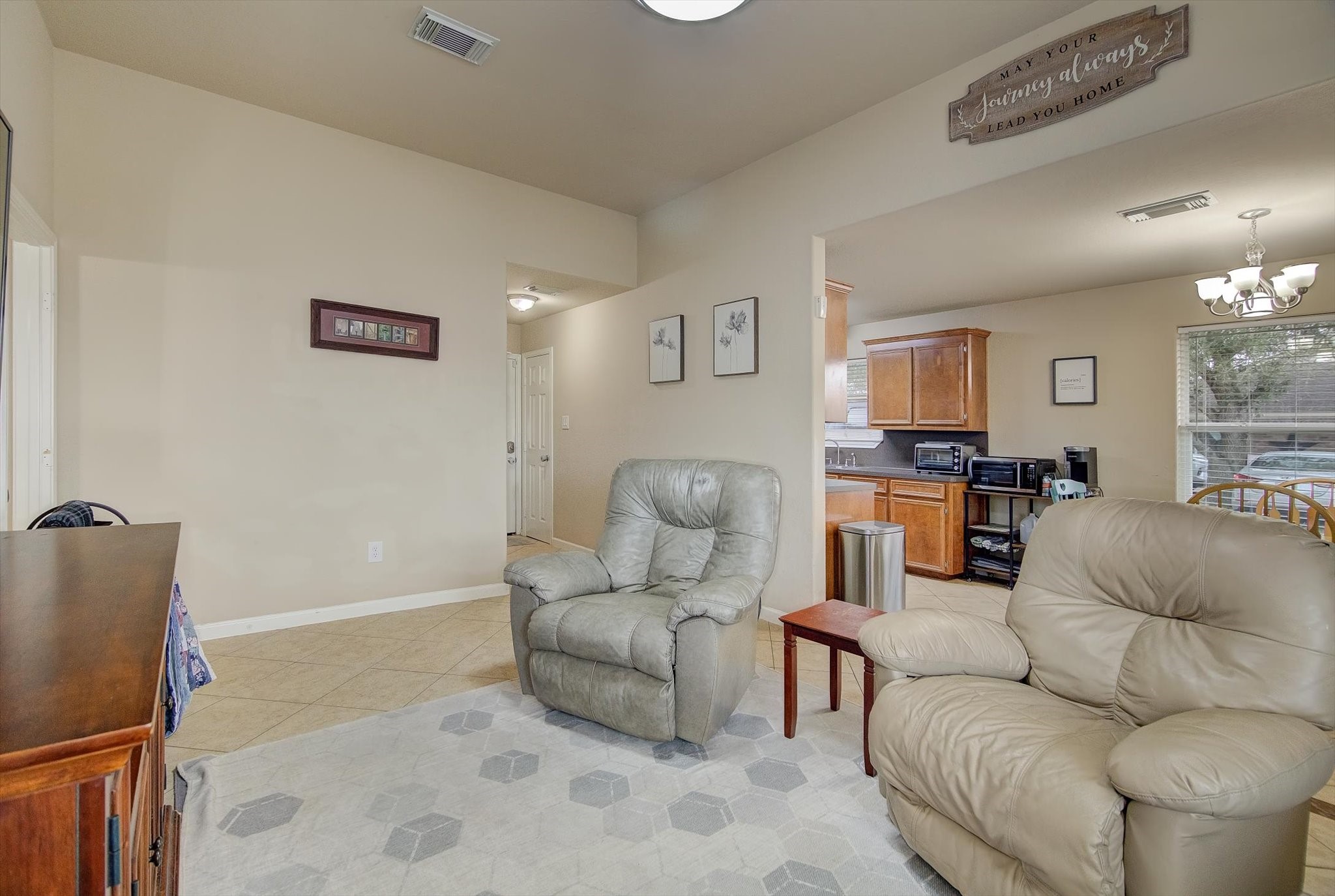 212 Hickory Street Sweeny, TX 77480 - Photo 8 of 33