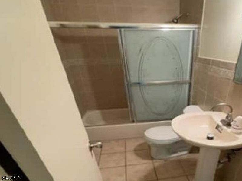 38 Porter Road West Orange, NJ 07052 - Photo 15 of 16 Gallery Image 15