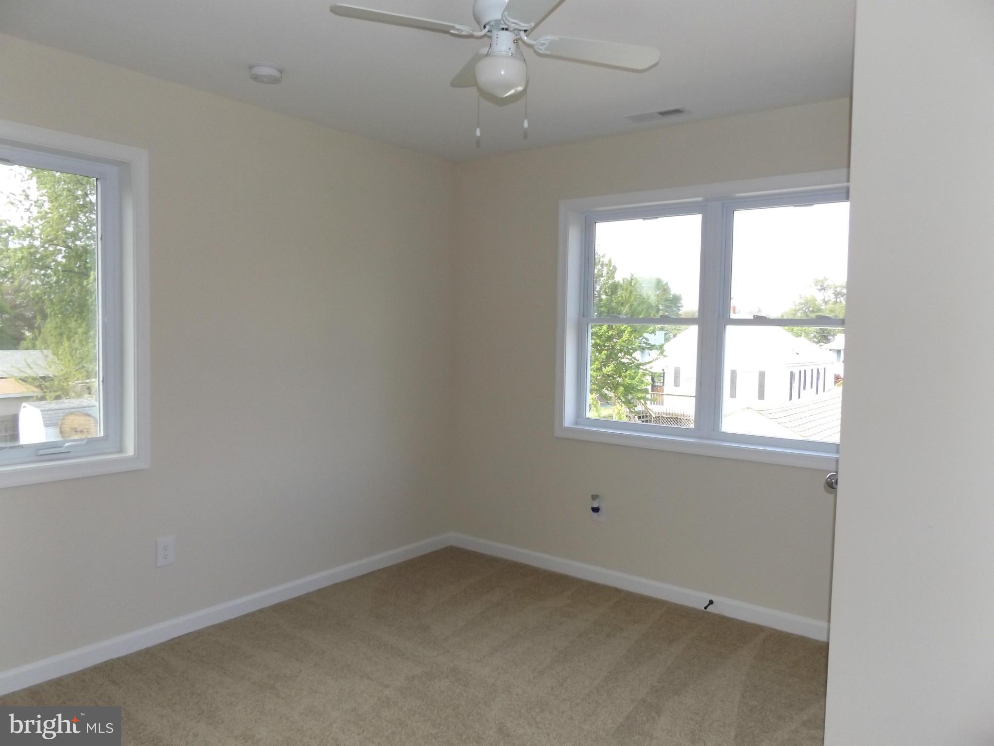 419 Riverside Drive Essex, MD 21221 - Photo 22 of 30 Bedroom