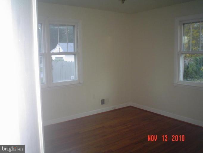 7 Cinder Road Lutherville-Timonium, MD 21093 - Photo 9 of 11 Bedroom #1