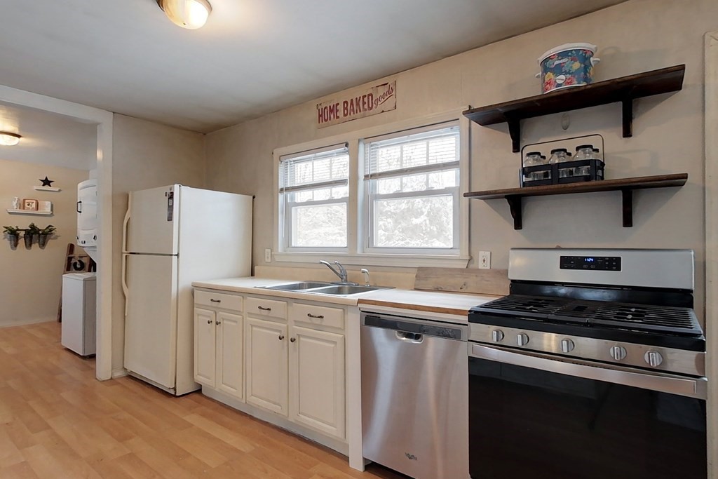 445 Mason Road Ashby, MA 01431 - Photo 4 of 33