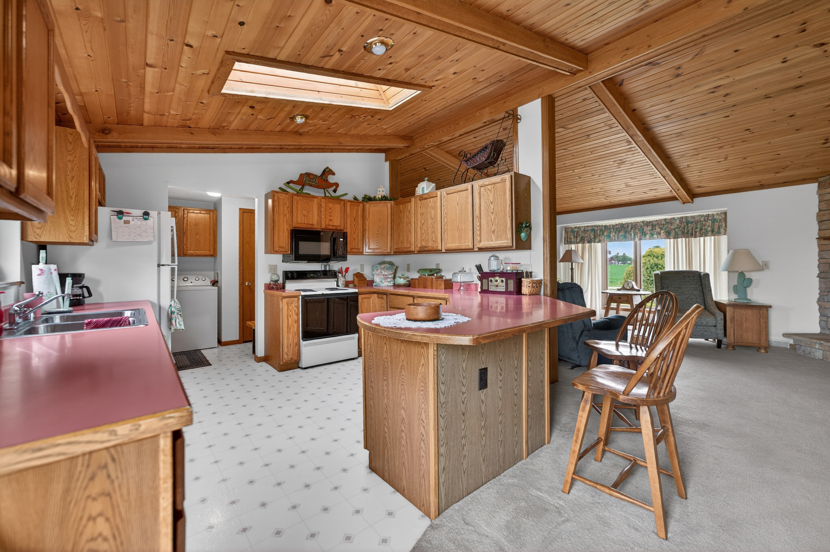 8086 Kane Road Waterman, IL 60556 - Photo 18 of 44