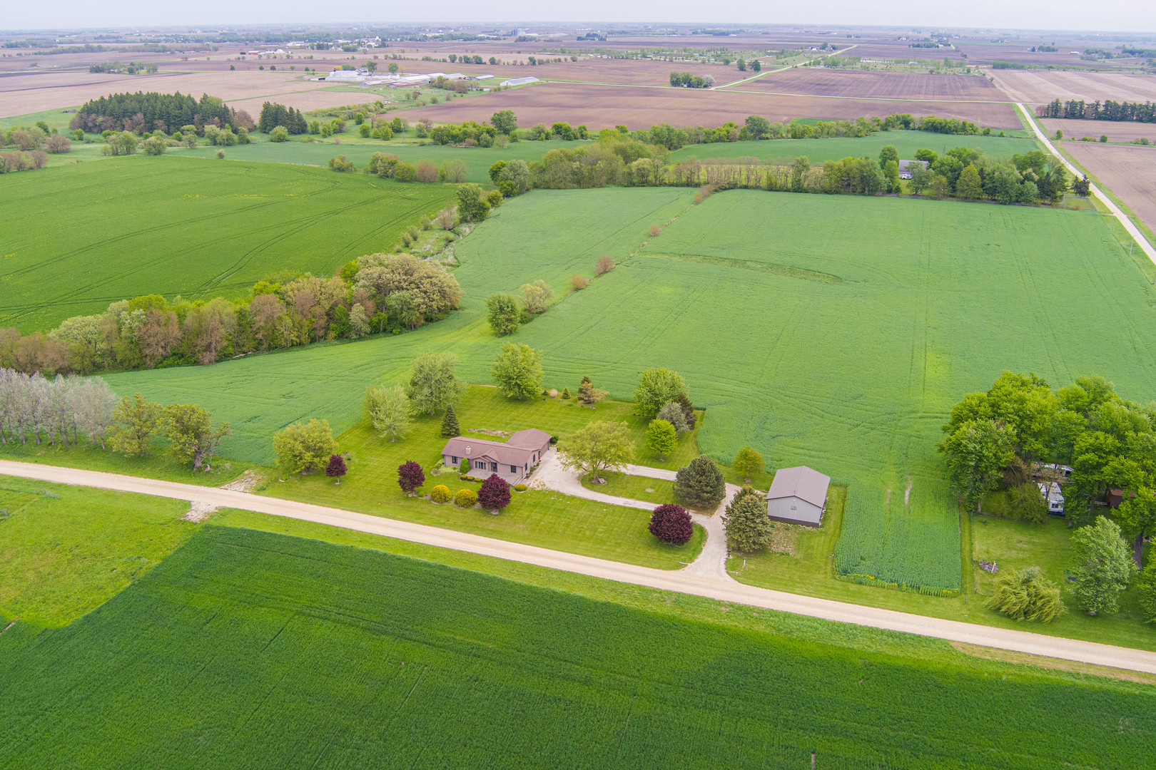 8086 Kane Road Waterman, IL 60556 - Photo 5 of 44