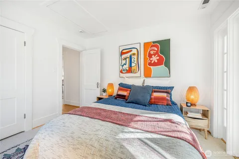 $1,445,000 | 1424 North 53rd Street, Seattle, WA 98103