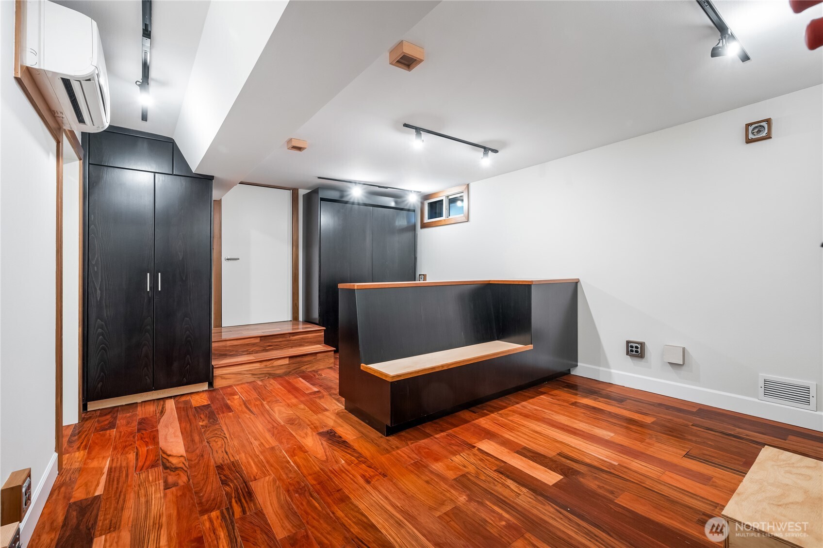 1424 North 53rd Street Seattle, WA 98103 - Photo 27 of 40