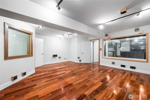 $1,445,000 | 1424 North 53rd Street, Seattle, WA 98103