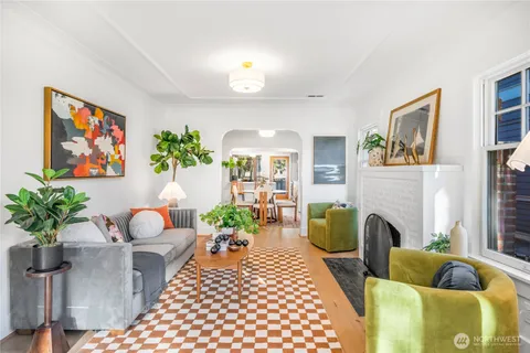 $1,445,000 | 1424 North 53rd Street, Seattle, WA 98103