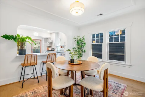 $1,445,000 | 1424 North 53rd Street, Seattle, WA 98103