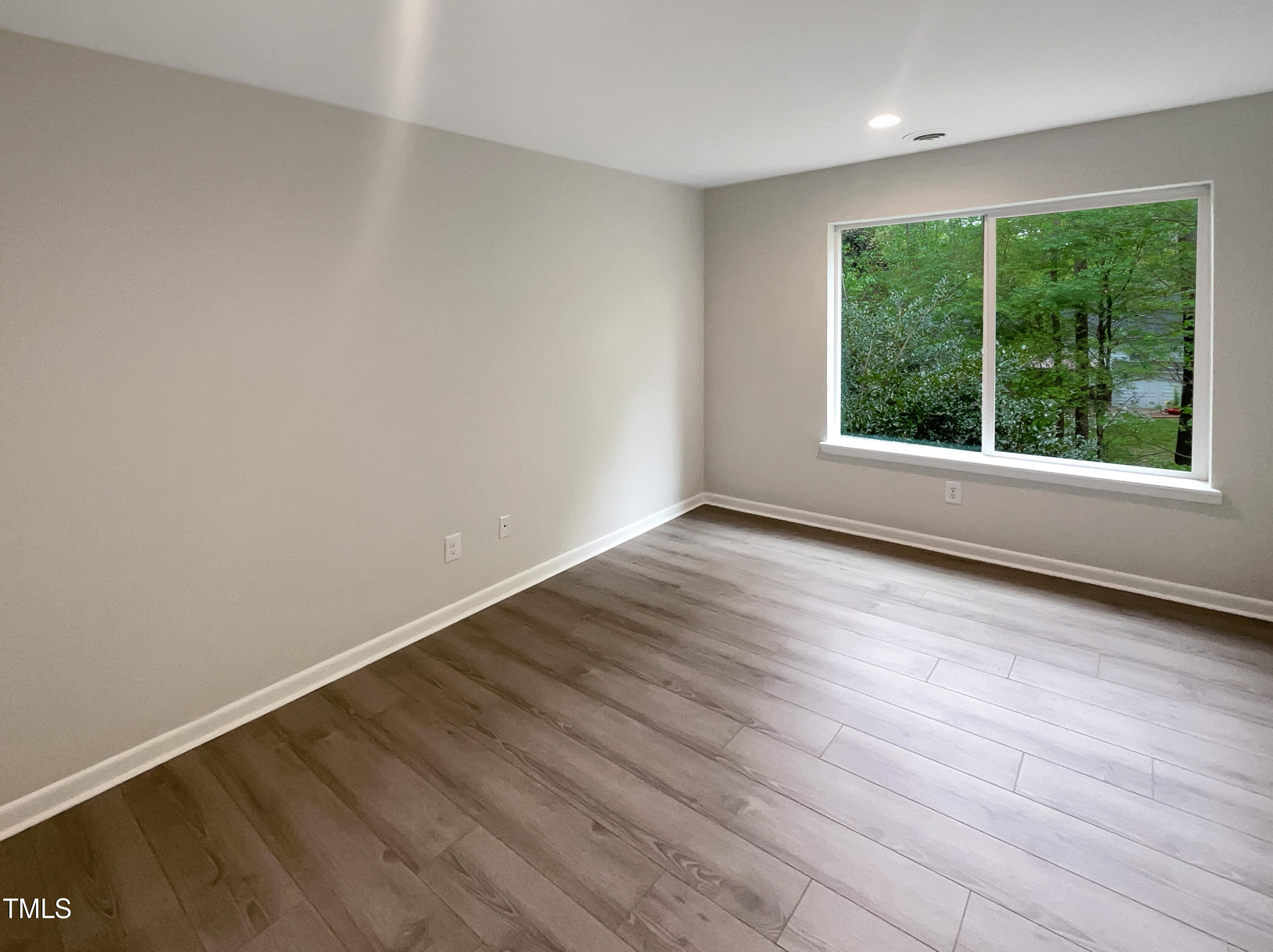 708 Green Ridge Drive Raleigh, NC 27609 - Photo 11 of 19 listing_10