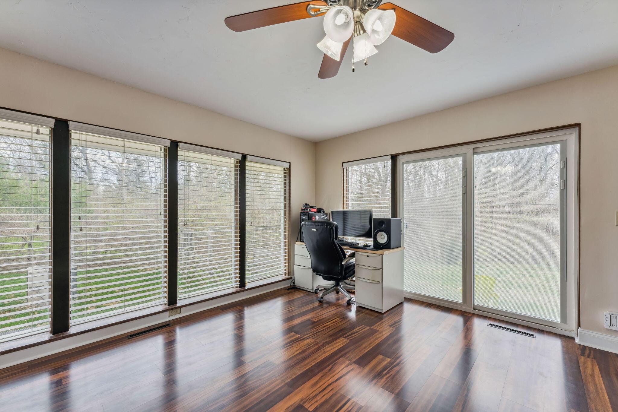 4540 Summit Ridge Road Columbus, OH 43220 - Photo 50 of 65 Bedroom 3 or Family Room