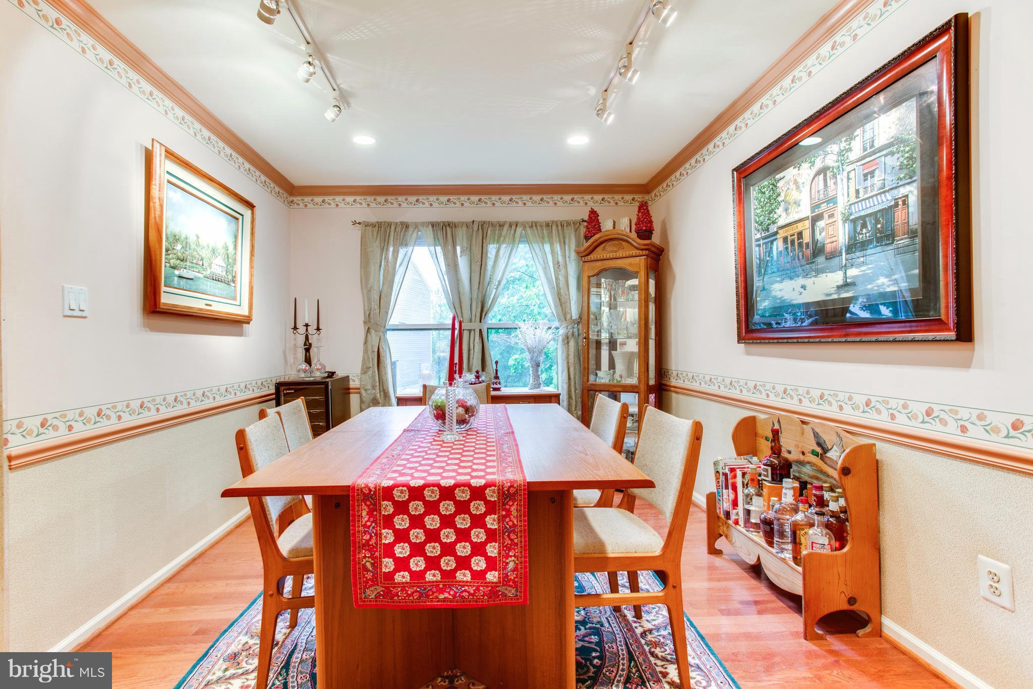 5806 Stone Ridge Drive Centreville, VA 20120 - Photo 6 of 26 Room for family, friends & furniture!