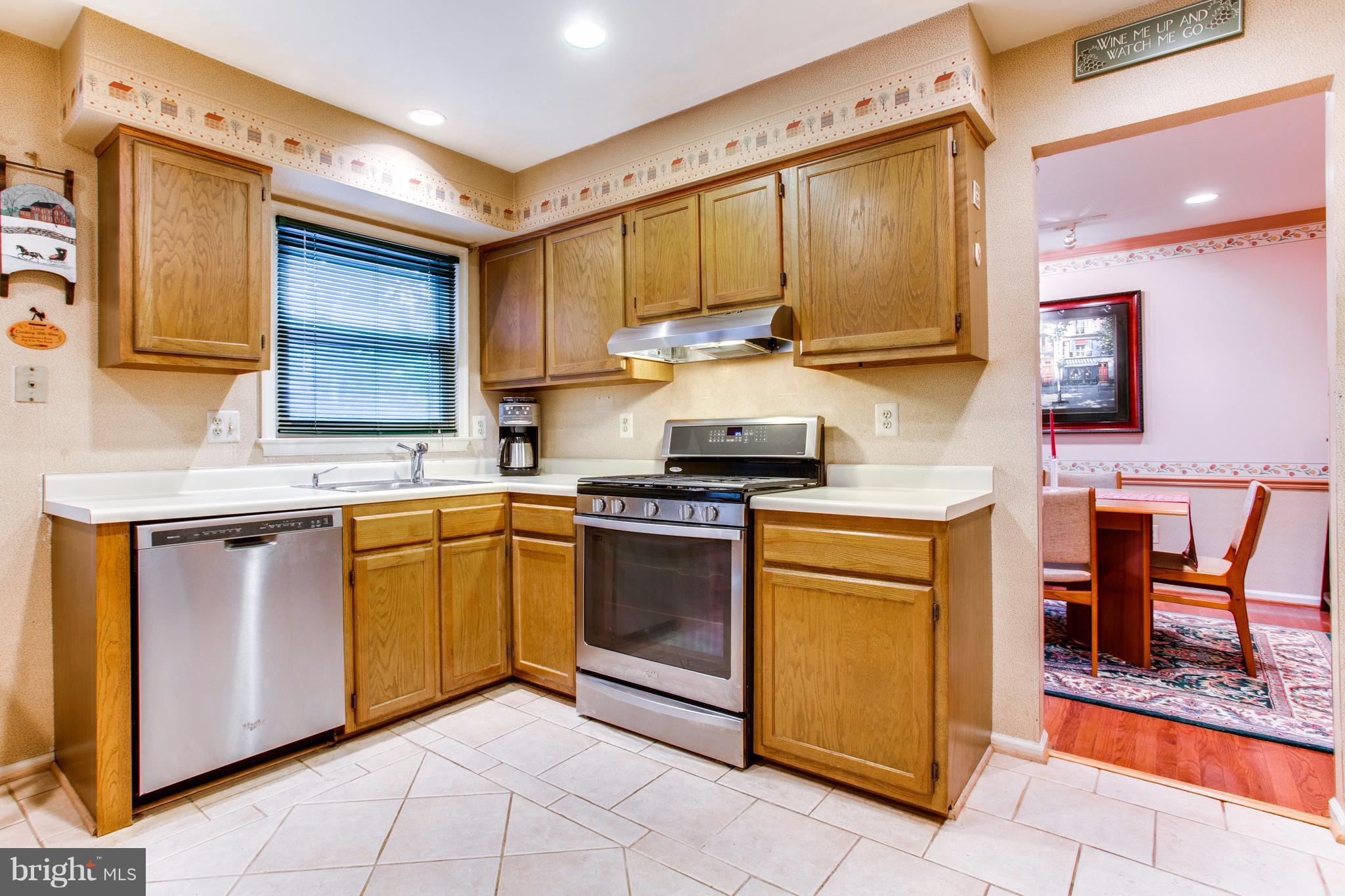 5806 Stone Ridge Drive Centreville, VA 20120 - Photo 7 of 26 UPDATED!