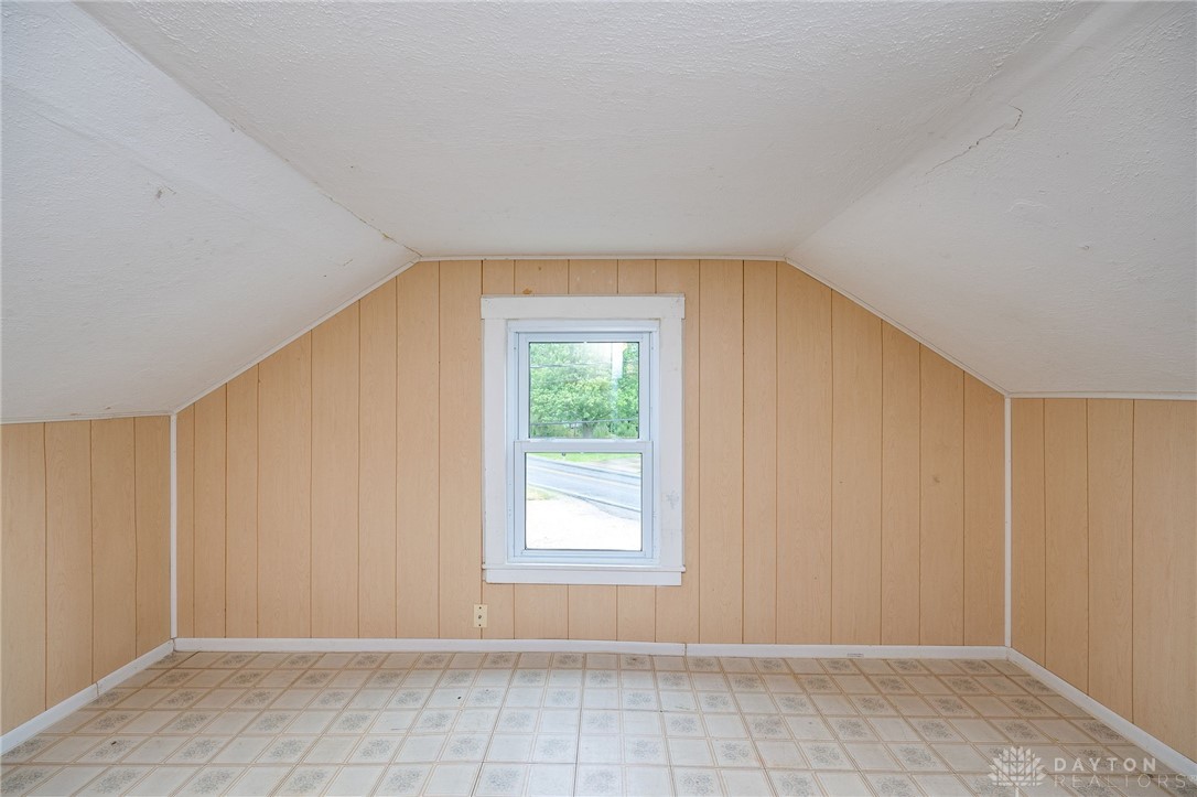 2422 South Tecumseh Road Springfield, OH 45502 - Photo 29 of 47 Gallery Image 29