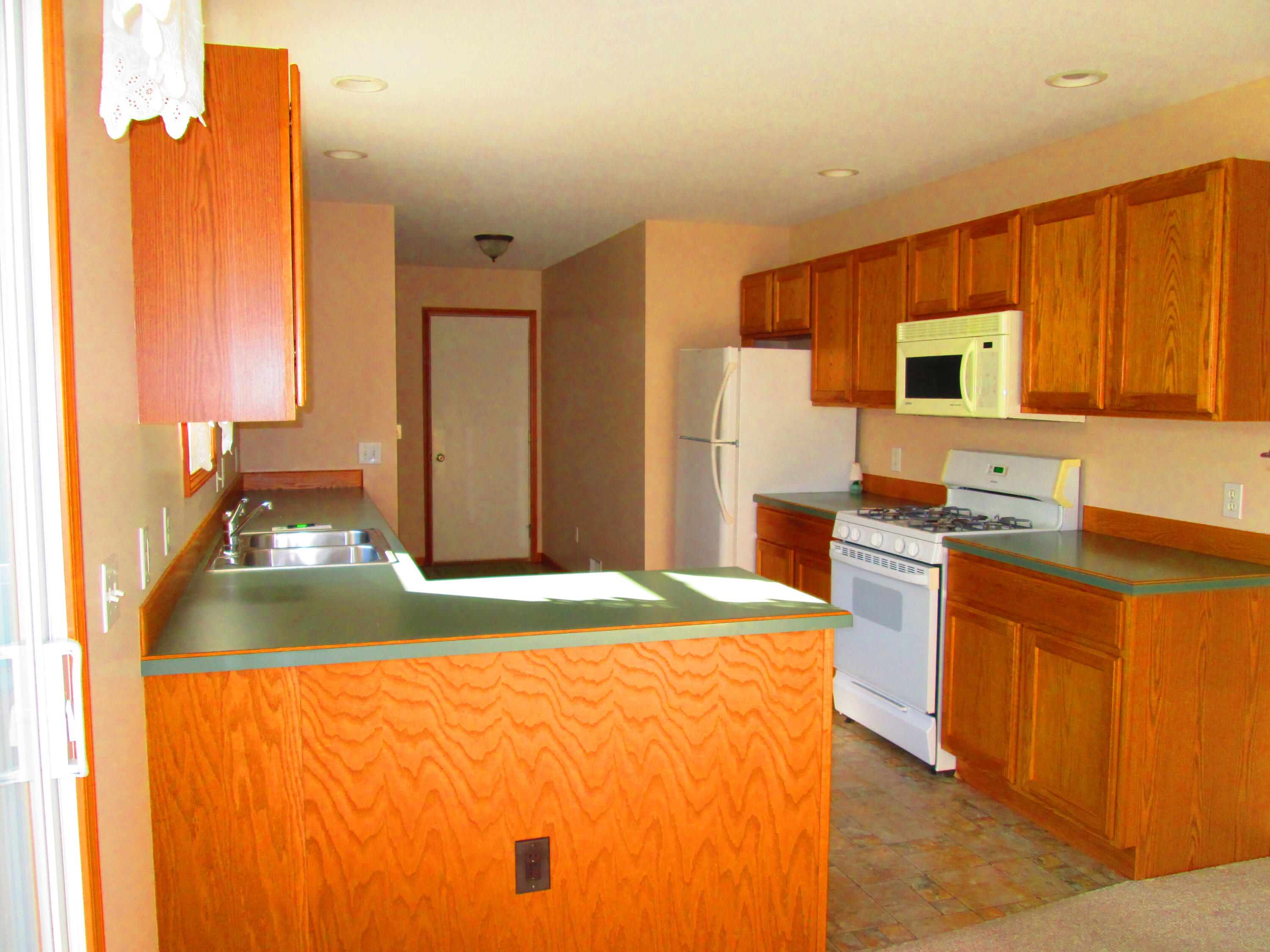 1003 West Hazel Road Hart, MI 49420 - Photo 12 of 35 IMG_2986