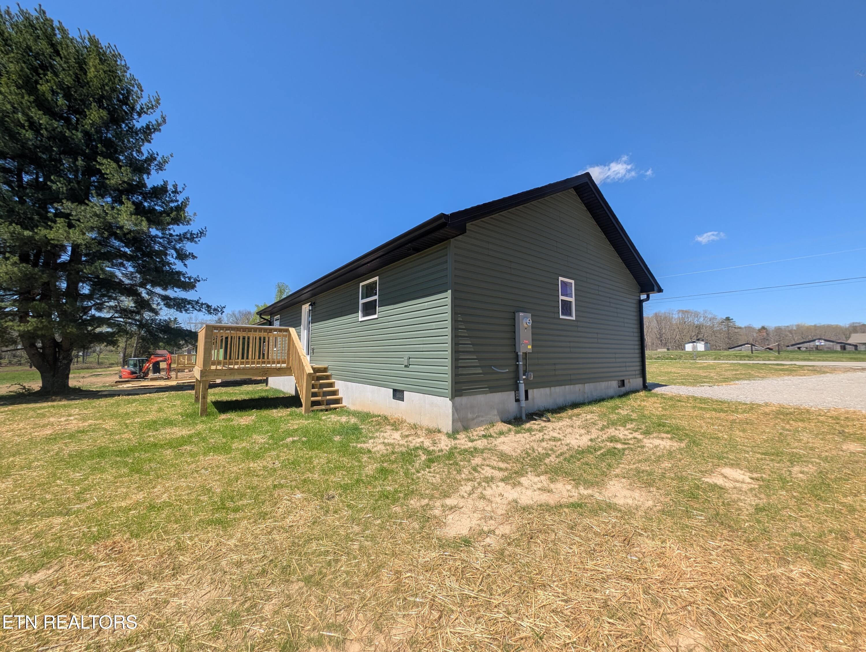 2763 Banner Springs Road Jamestown, TN 38556 - Photo 4 of 36 PXL_20250415_165331632