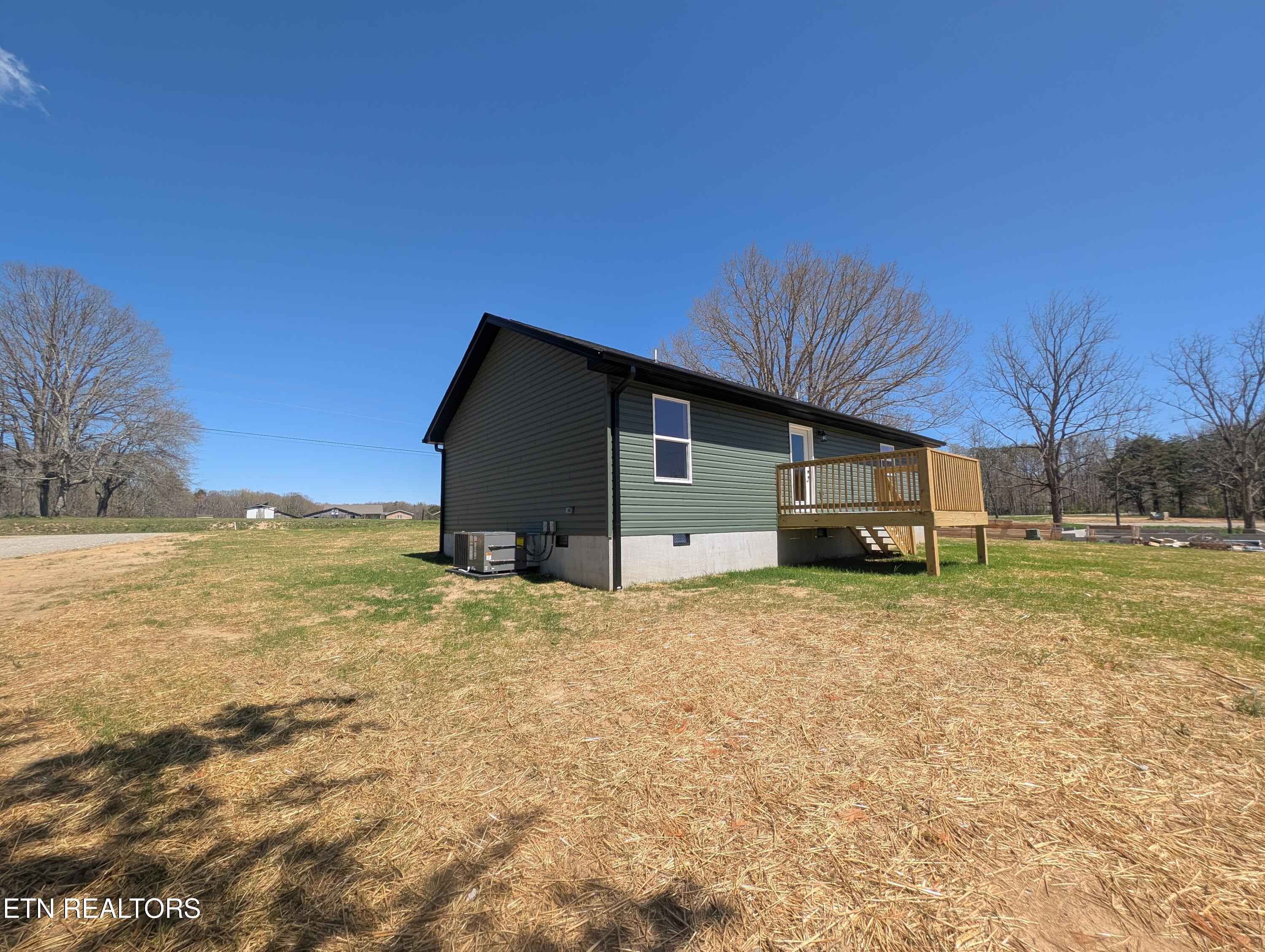 2763 Banner Springs Road Jamestown, TN 38556 - Photo 5 of 36 PXL_20250415_165414889