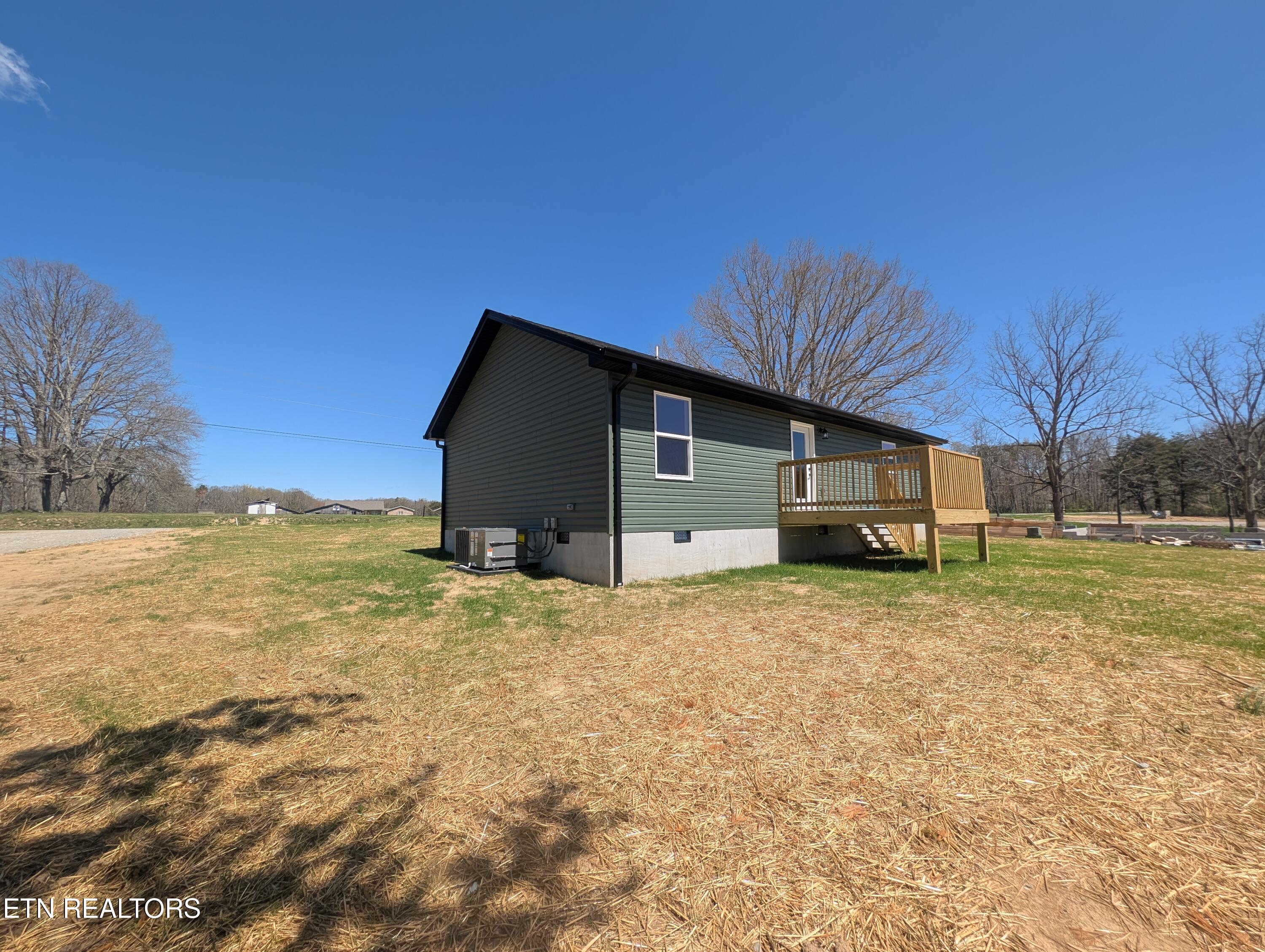 2763 Banner Springs Road Jamestown, TN 38556 - Photo 9 of 36 PXL_20250415_165414556