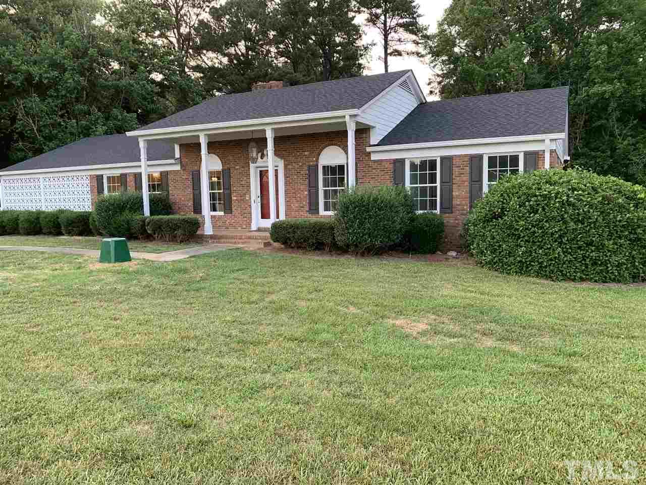 5313 Ten-Ten Road Apex, NC 27539 - Photo 1 of 29 Like new!