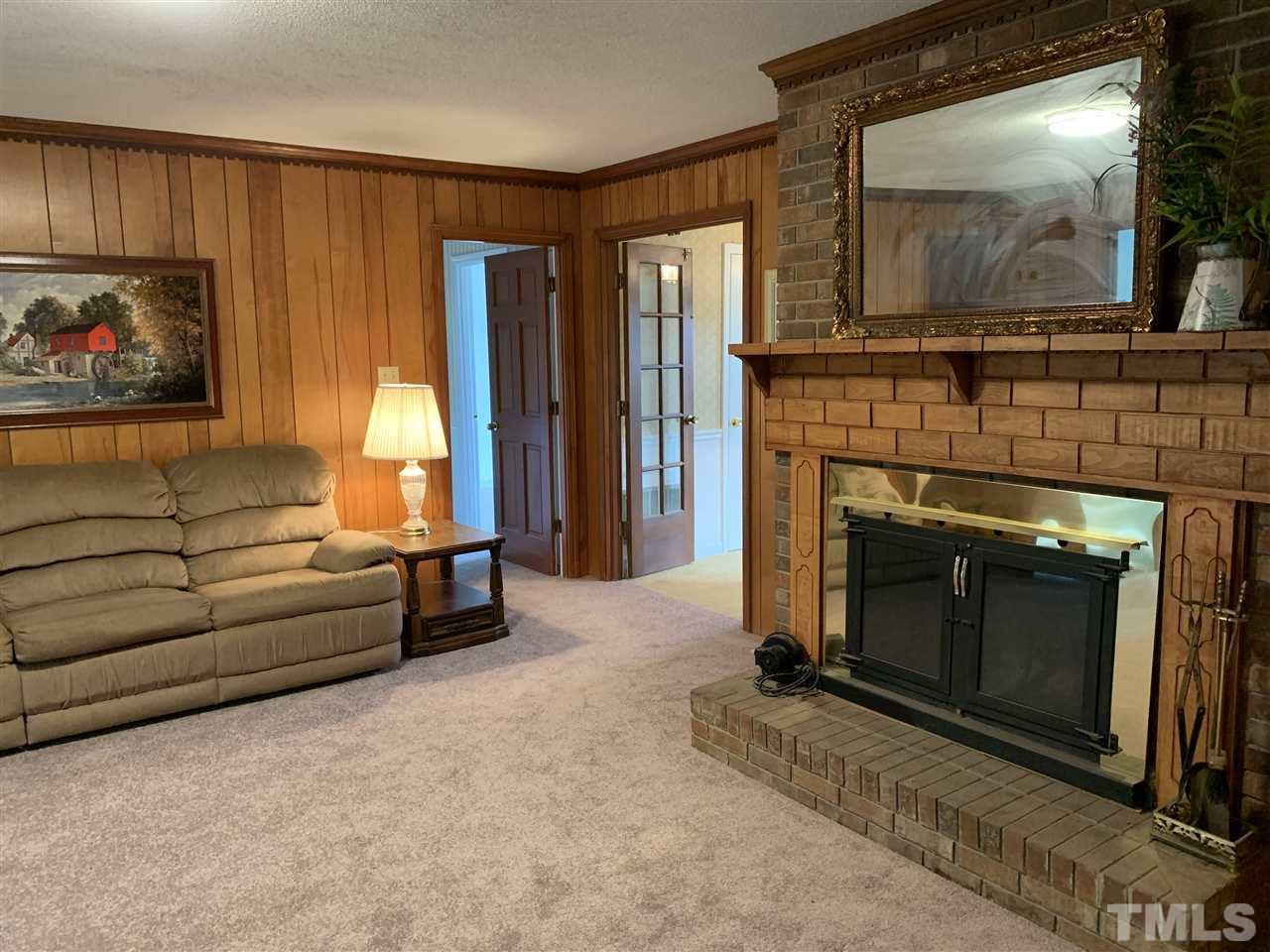 5313 Ten-Ten Road Apex, NC 27539 - Photo 17 of 29 Gallery Image 17