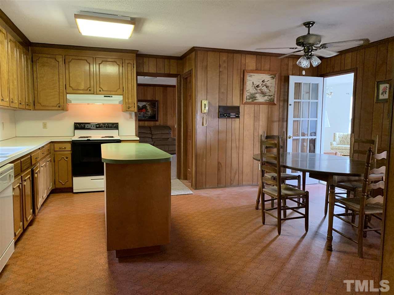 5313 Ten-Ten Road Apex, NC 27539 - Photo 10 of 29 Gallery Image 10