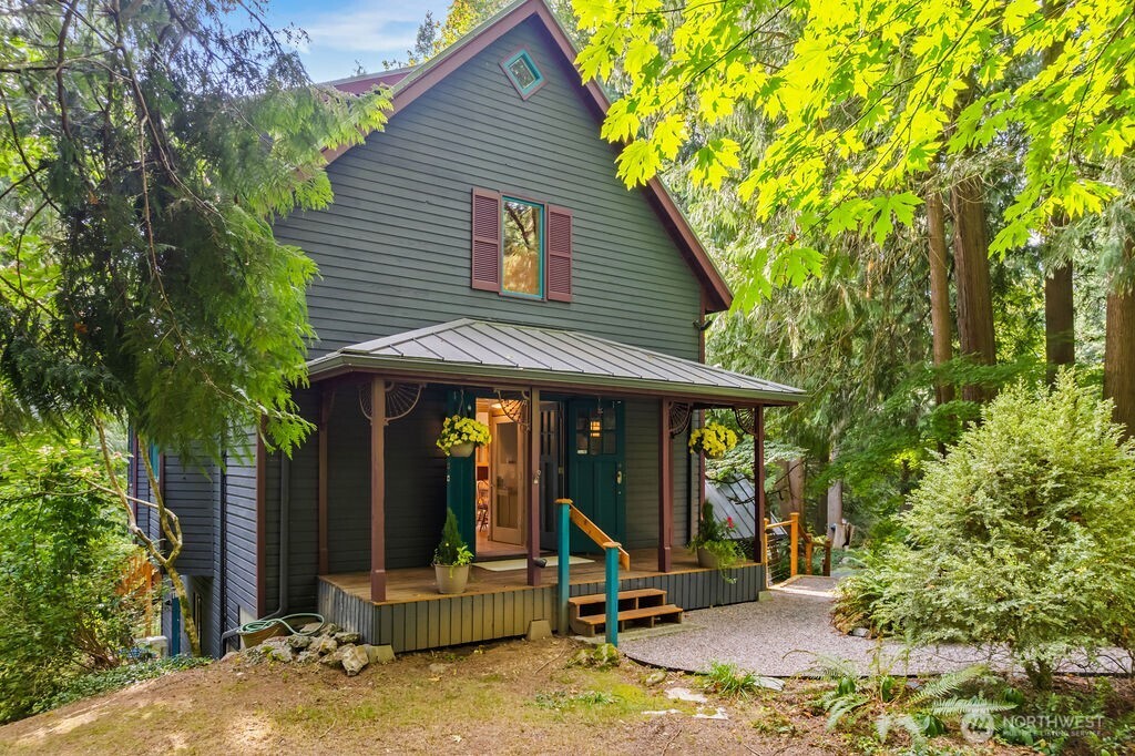 17222 West Wishon Road Snohomish, WA 98290 - Photo 1 of 39 Gallery Image 1
