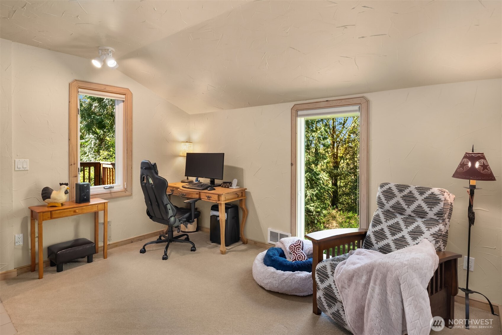 17222 West Wishon Road Snohomish, WA 98290 - Photo 18 of 39 Gallery Image 18
