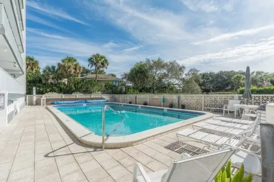 $300,000 | 935 East Causeway Boulevard, Unit 505, Vero Beach, FL 32963