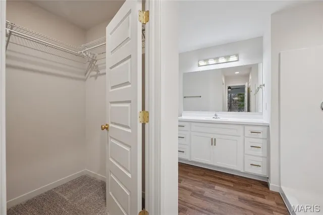 $275,500 | 2942 Marathon Drive, De Soto, MO 63020