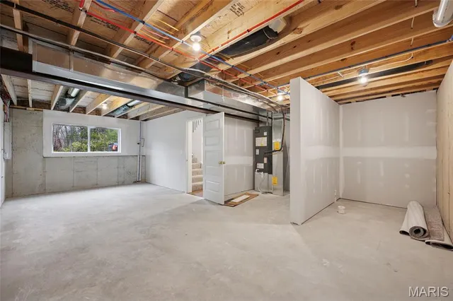 $275,500 | 2942 Marathon Drive, De Soto, MO 63020