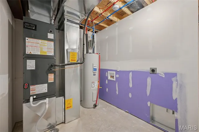 $275,500 | 2942 Marathon Drive, De Soto, MO 63020