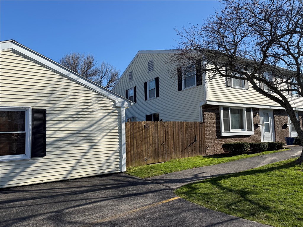 894 Hidden Valley Road Gates, NY 14624 - Photo 3 of 37