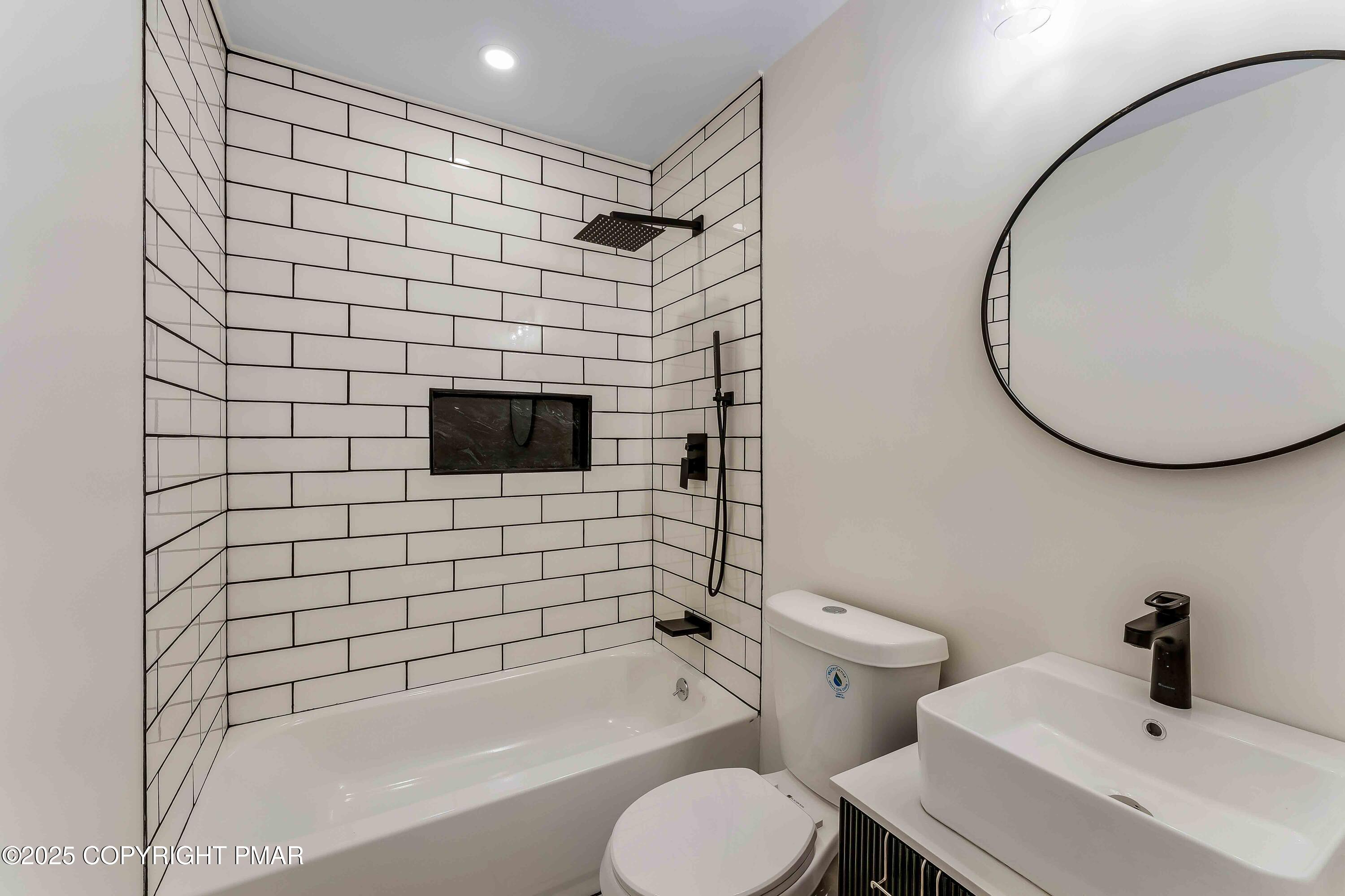 218 Vista Road Cresco, PA 18326 - Photo 6 of 54 a bathroom with a sink toilet and shower