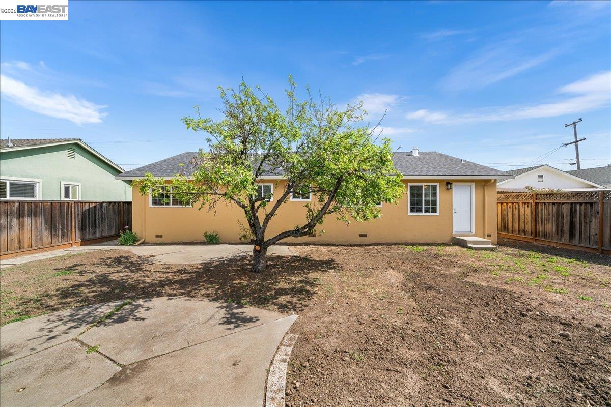 37229 Edith Street Newark, CA 94560 - Photo 16 of 26