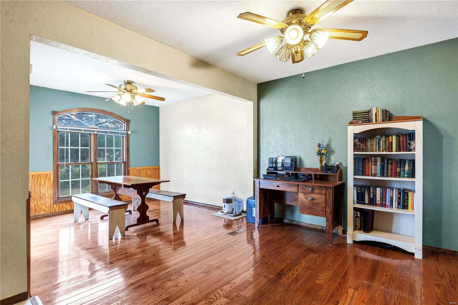 212 Riverview Drive Ste. Genevieve, MO 63670 - Photo 9 of 20