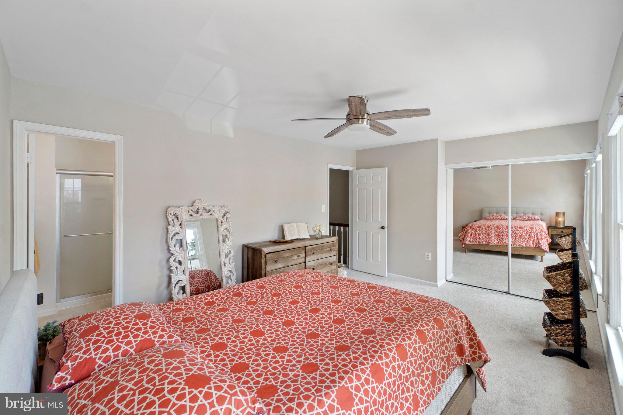 5653 Ridge View Drive Alexandria, VA 22310 - Photo 14 of 35 Spacious Primary