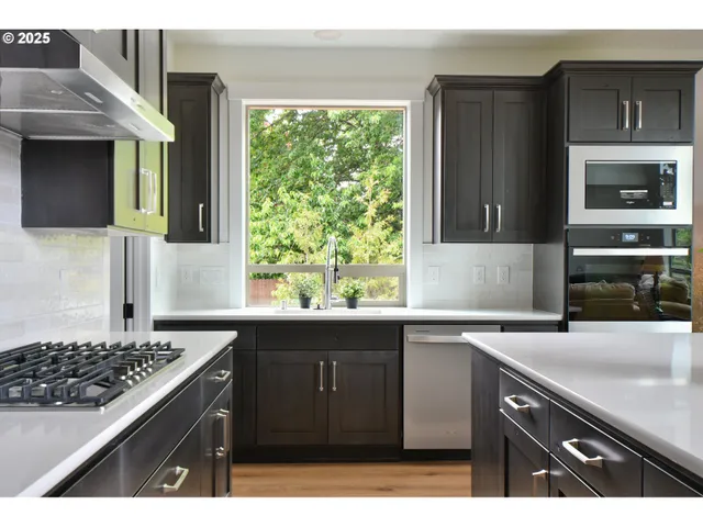 $1,039,950 | 4908 Northeast 132nd Circle, Vancouver, WA 98686