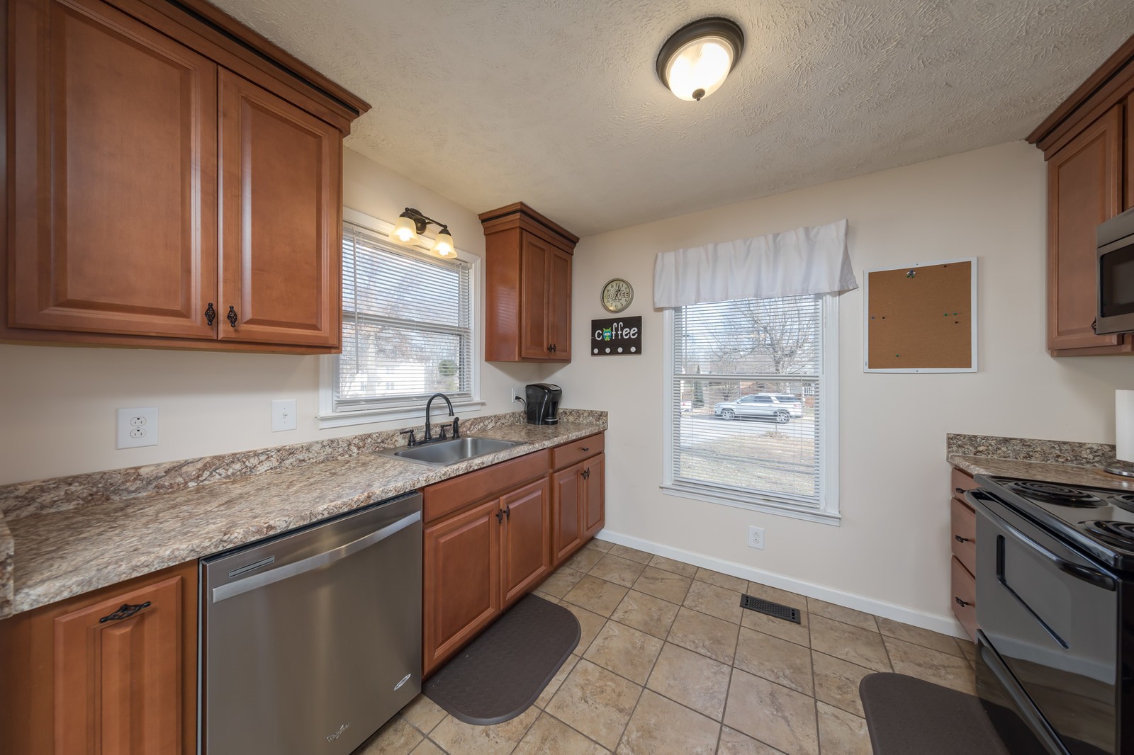 1706 Setter Road Clarksville, TN 37042 - Photo 20 of 28 Gallery Image 20