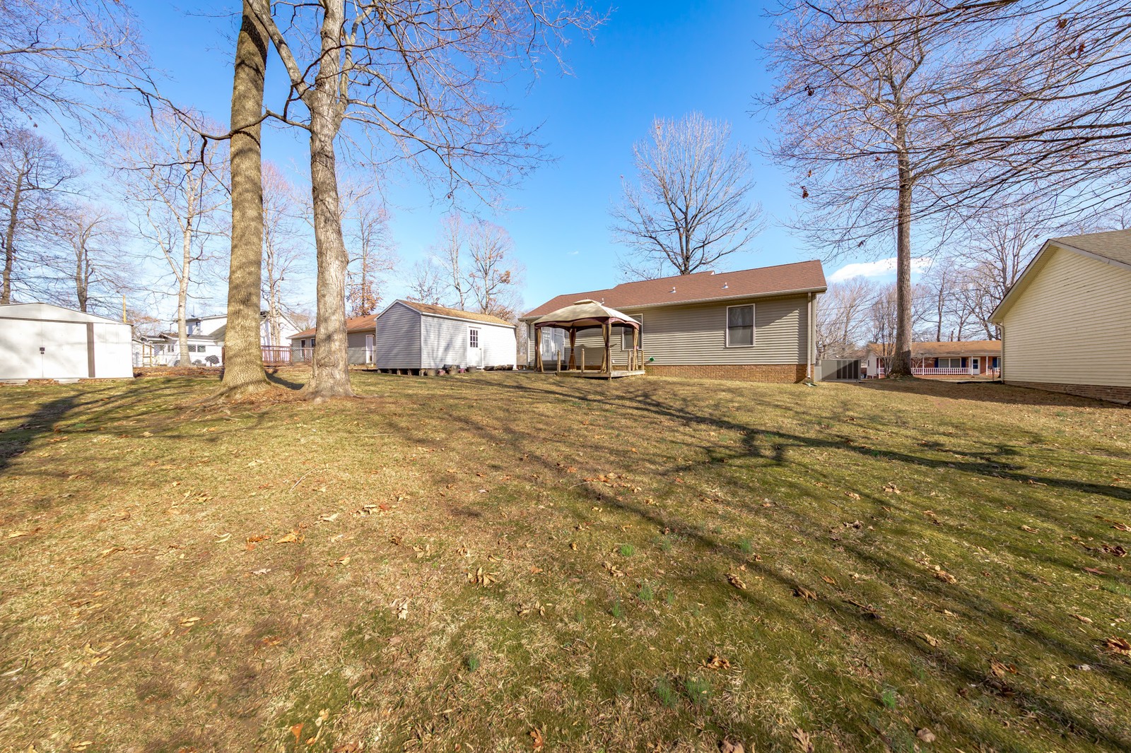 1706 Setter Road Clarksville, TN 37042 - Photo 25 of 28 Gallery Image 25