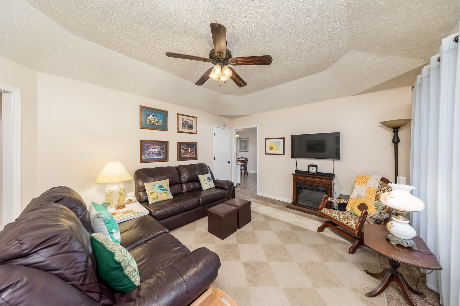 1706 Setter Road Clarksville, TN 37042 - Photo 6 of 28 Gallery Image 6
