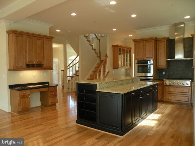 11404 Falls Road Potomac, MD 20854 - Photo 9 of 21 Kitchen