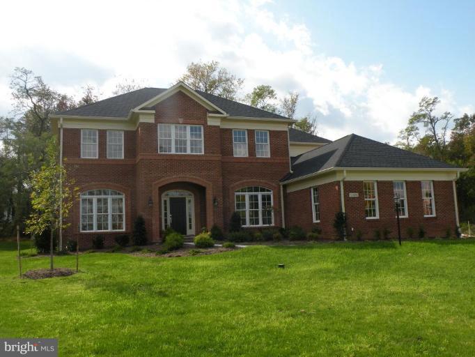 11404 Falls Road Potomac, MD 20854 - Photo 3 of 21 Exterior #2