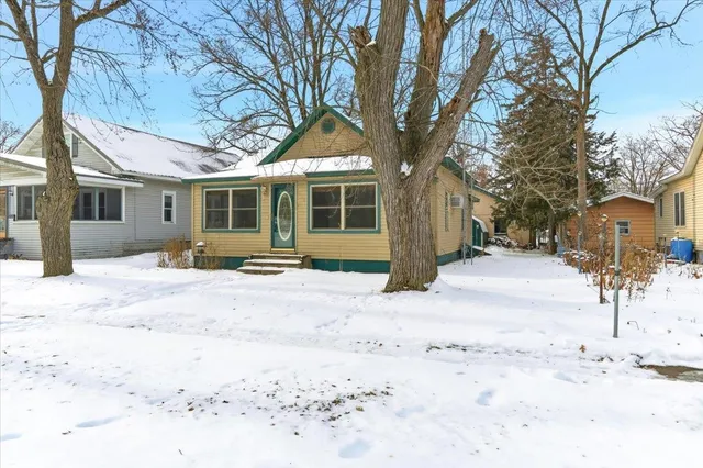 $138,900 | 349 South Linden Street, Adams, WI 53910