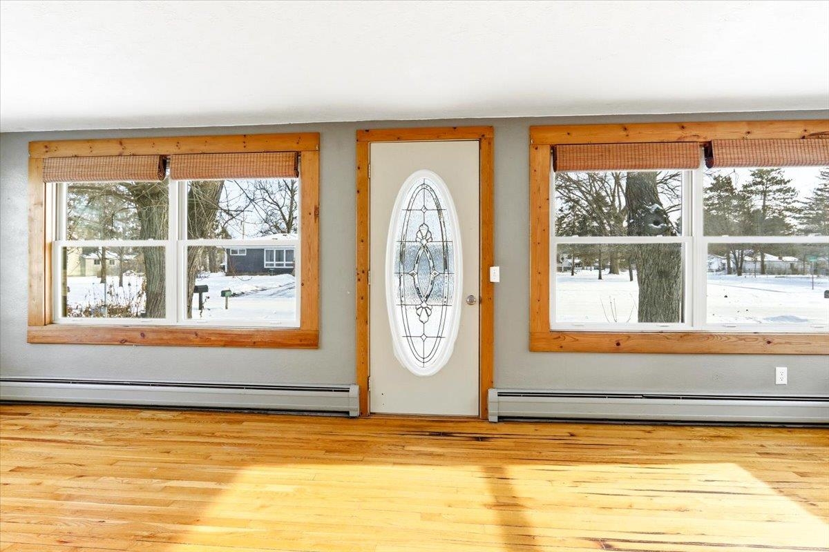 349 South Linden Street Adams, WI 53910 - Photo 4 of 42