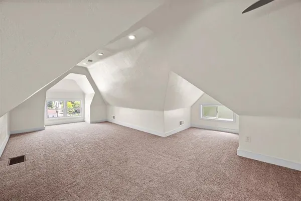 $2,100 | 38 Pasadena Street, Pittsburgh, PA 15211