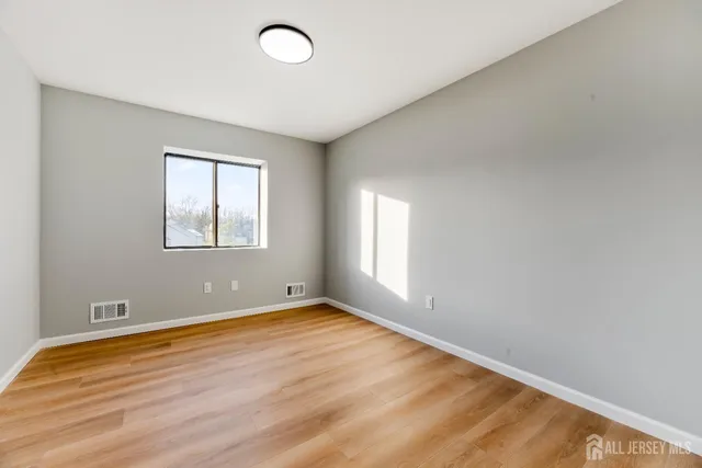 $615,000 | 40 Emerald Lane, Old Bridge, NJ 08857